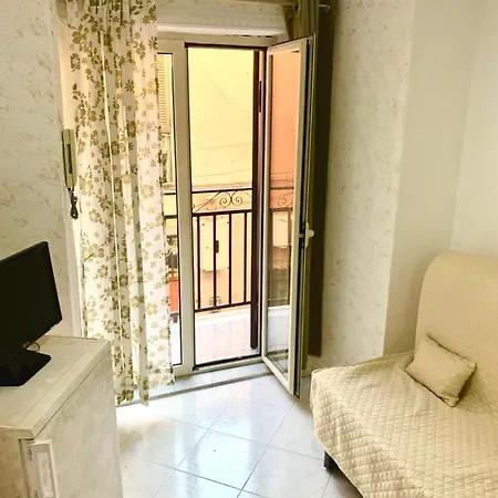 O' Palazziello Di Dante&beatrice Tatil Evi *