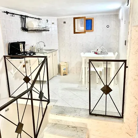 O' Palazziello Di Dante&beatrice Tatil Evi