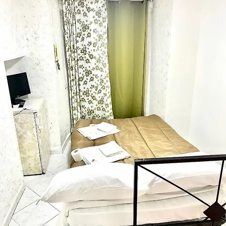 O' Palazziello Di Dante&beatrice * Napoli